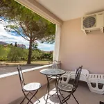 Apartmán 1 Bedroom Lovely In Barbat na Rabu